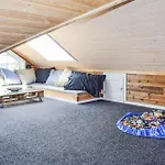 5 Bedroom Stunning In Passebekk Holiday home *