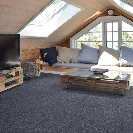 Cozy In Passebekk With Kitchen Omholt