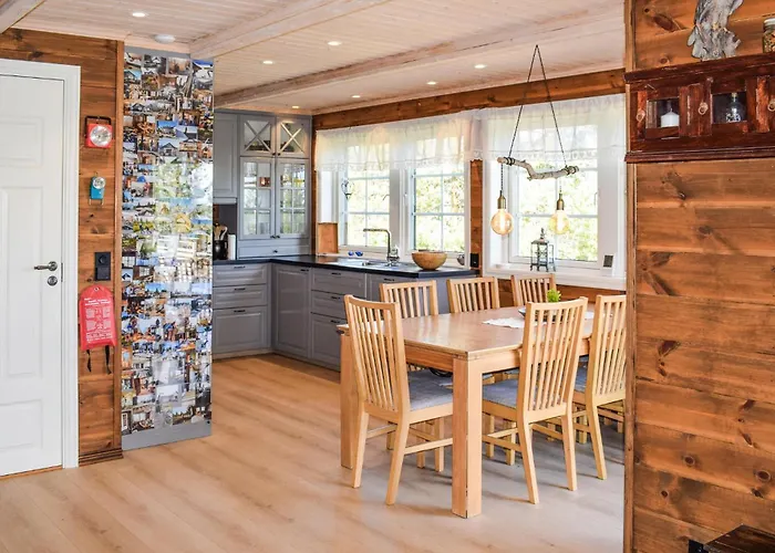 5 Bedroom Stunning In Passebekk Omholt